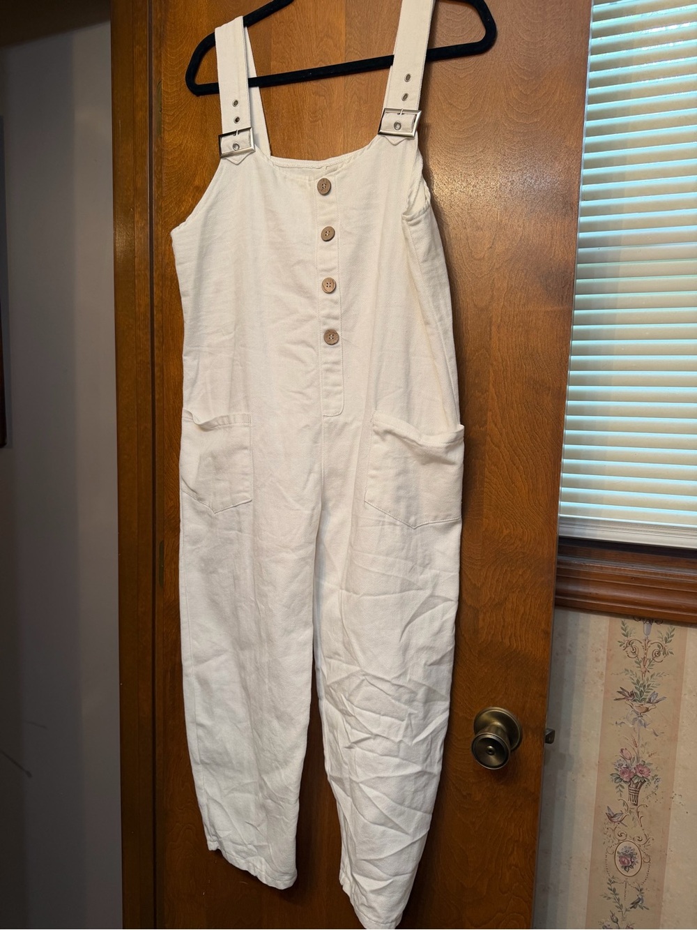 Women’s White Linen Look Overall Jumpsuit Size Large